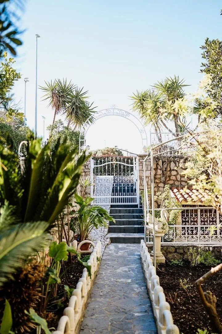 Villa Palma Mali Losinj Guest house